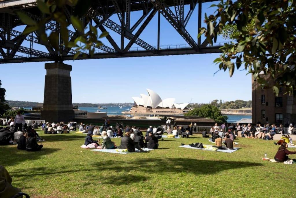 Vacation W Private Rooftop And Harbour View Appartamento Sydney