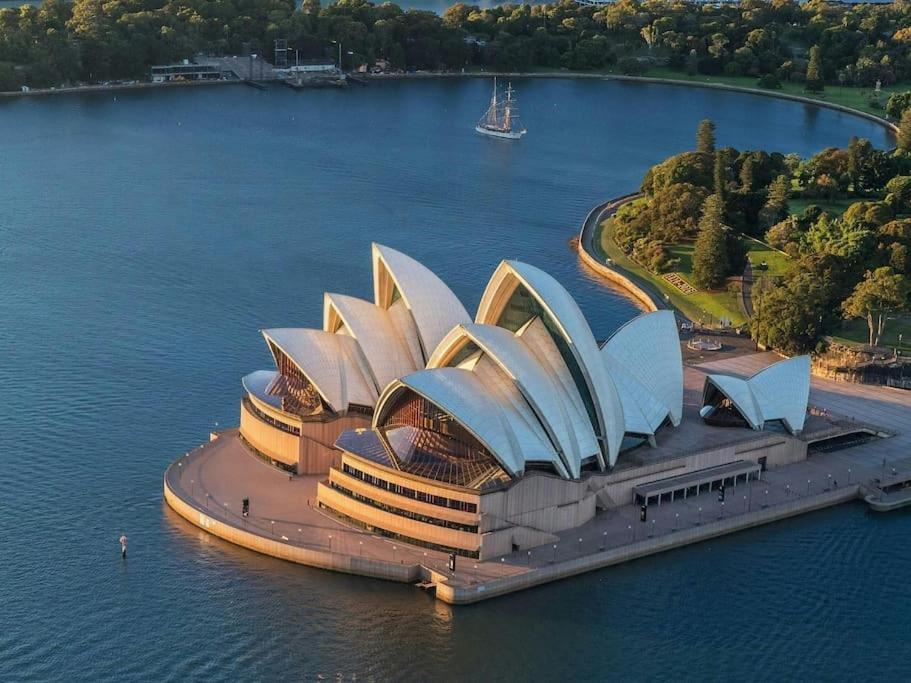 Vacation W Private Rooftop And Harbour View Appartamento Sydney